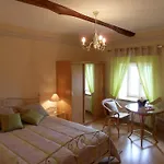 Aux 3 Sapins Bed & Breakfast Ronno
