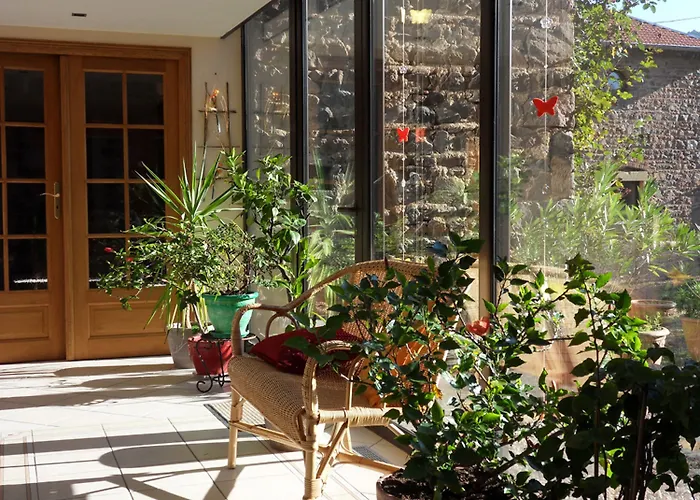 Aux 3 Sapins Bed & Breakfast